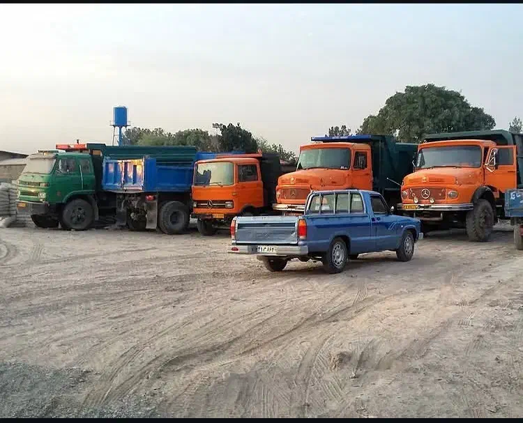 کارگر ساده جهت کار در مصالح فروشی|استخدام معماری، عمران و ساختمانی|اسلام‌شهر, کاشانک|دیوار