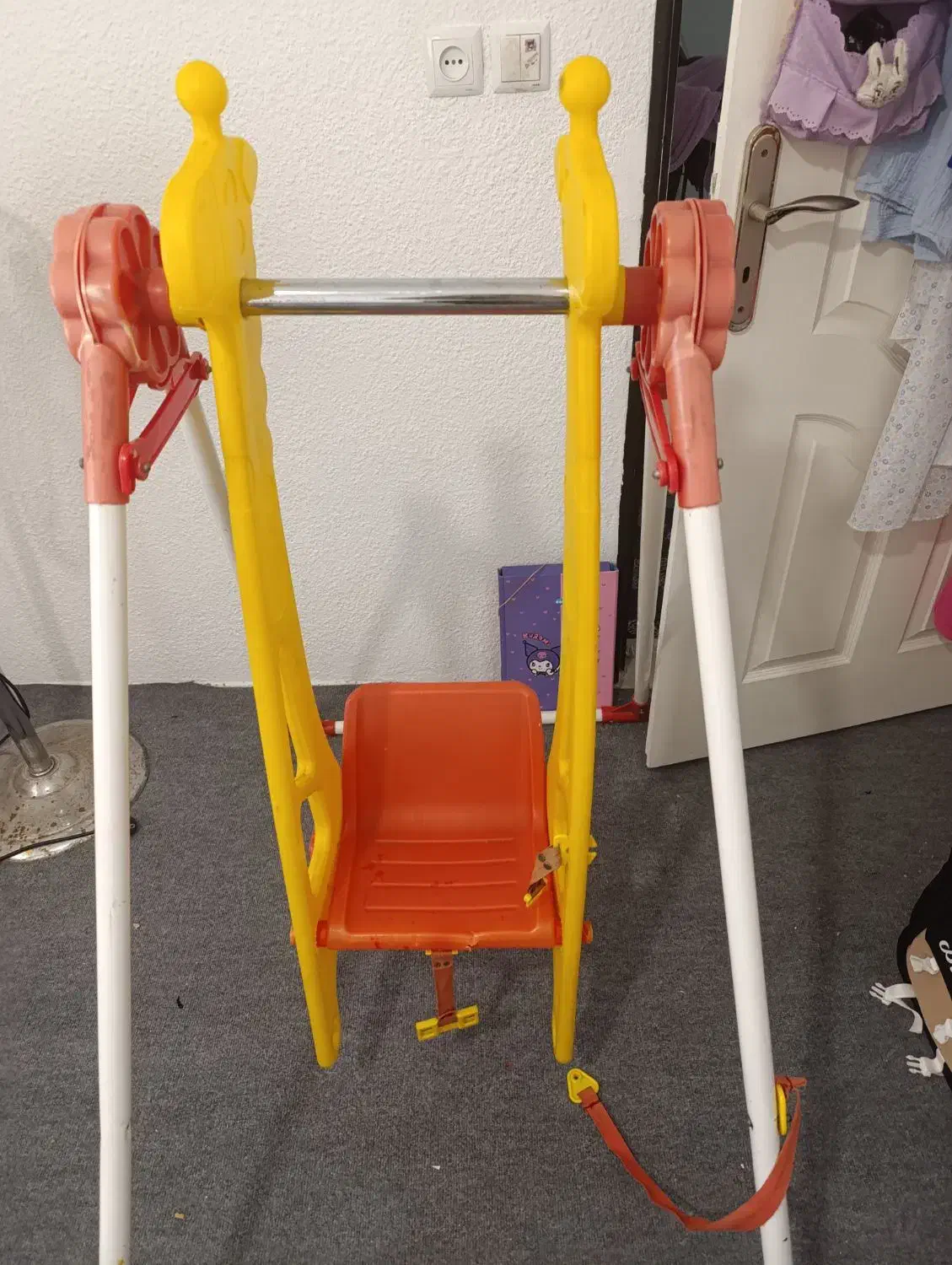 تاب کودک|اسباب‌بازی بچه|بابلسر, |دیوار