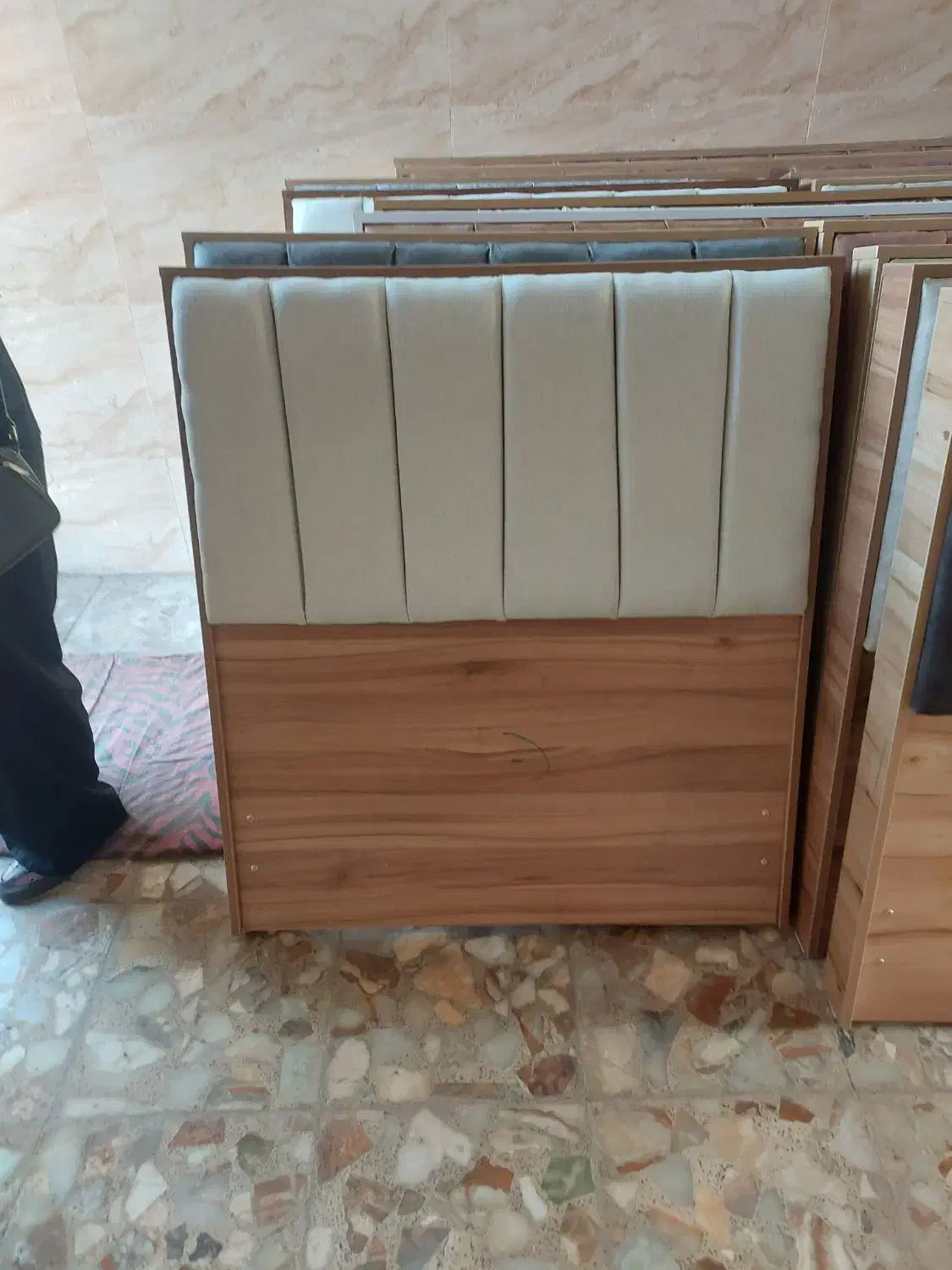 فروش تخت خواب دونفره ویک نفره|تخت و سرویس خواب|رشت, کوی طالقانی|دیوار