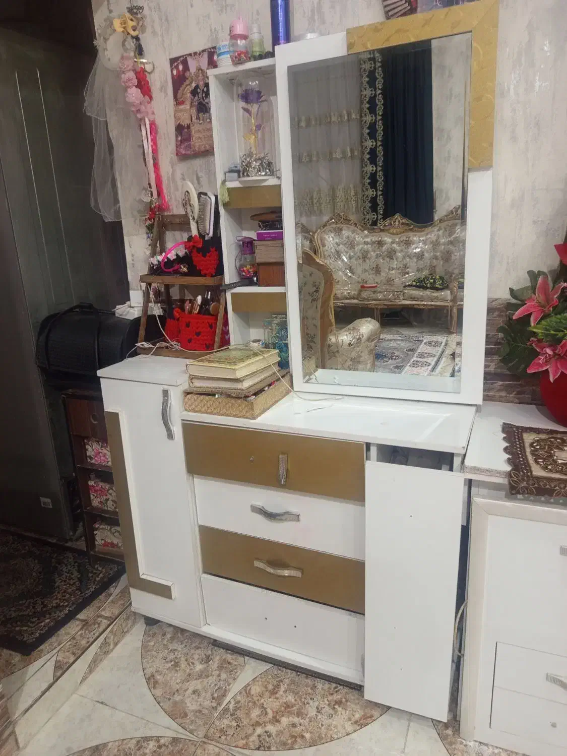 آینه کمد|جاکفشی، کمد، دراور|مشهد, گلشور|دیوار