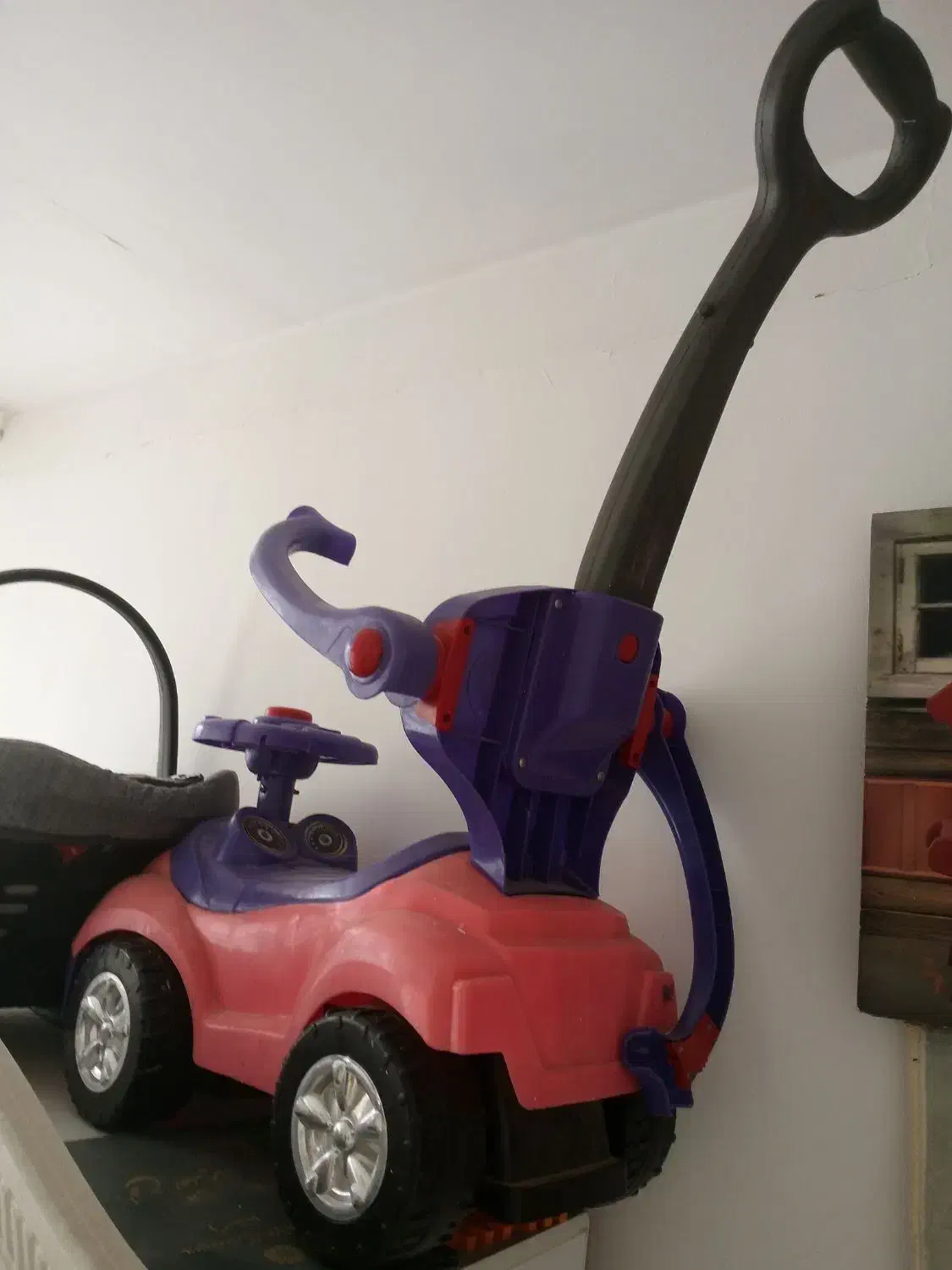 ماشین کودک . کریر نوزاد بفروش میرسه هر کدوم دویست|اسباب و اثاث بچه|ملارد, |دیوار