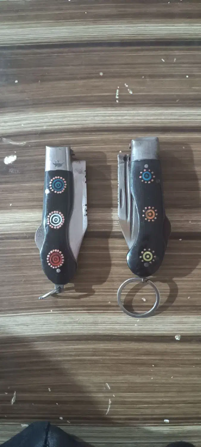 چاقو بابا قدیمی یکی یک میلیون نیم|کلکسیون اشیاء عتیقه|میانه, |دیوار