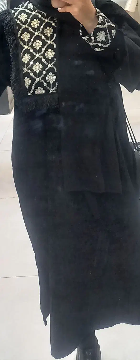 عبا مخمل|لباس|مشهد, شهید هاشمی نژاد|دیوار