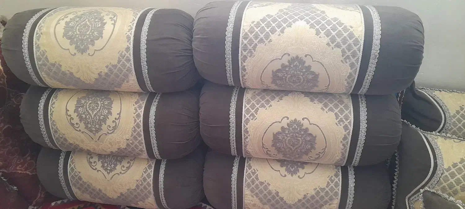 بالشت گرد و متکا جنس پارچه مخمل 6ست|رختخواب، بالش، پتو|کازرون, |دیوار