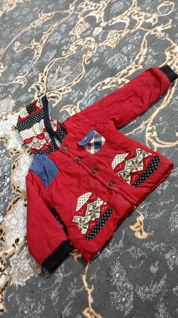 کاپشن پسرونه|کفش و لباس بچه|دلند, |دیوار