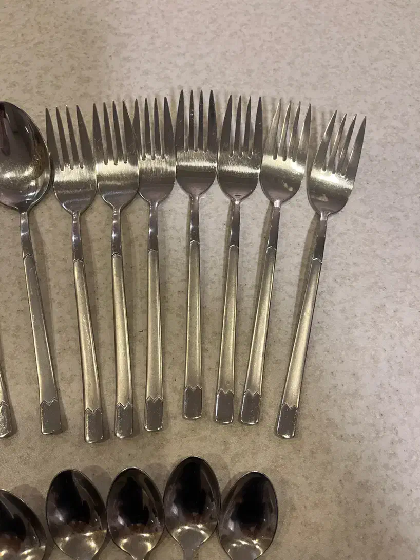 قاشق و چنگال و چاقو و کفکیر و ملاقه|ظروف سرو و پذیرایی|تهران, جمهوری|دیوار