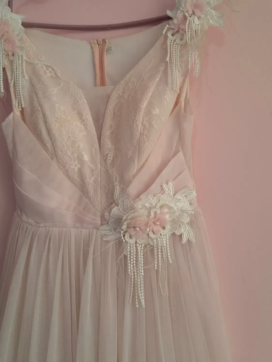 لباس مجلسی|لباس|شیراز, غدیر جنوبی|دیوار