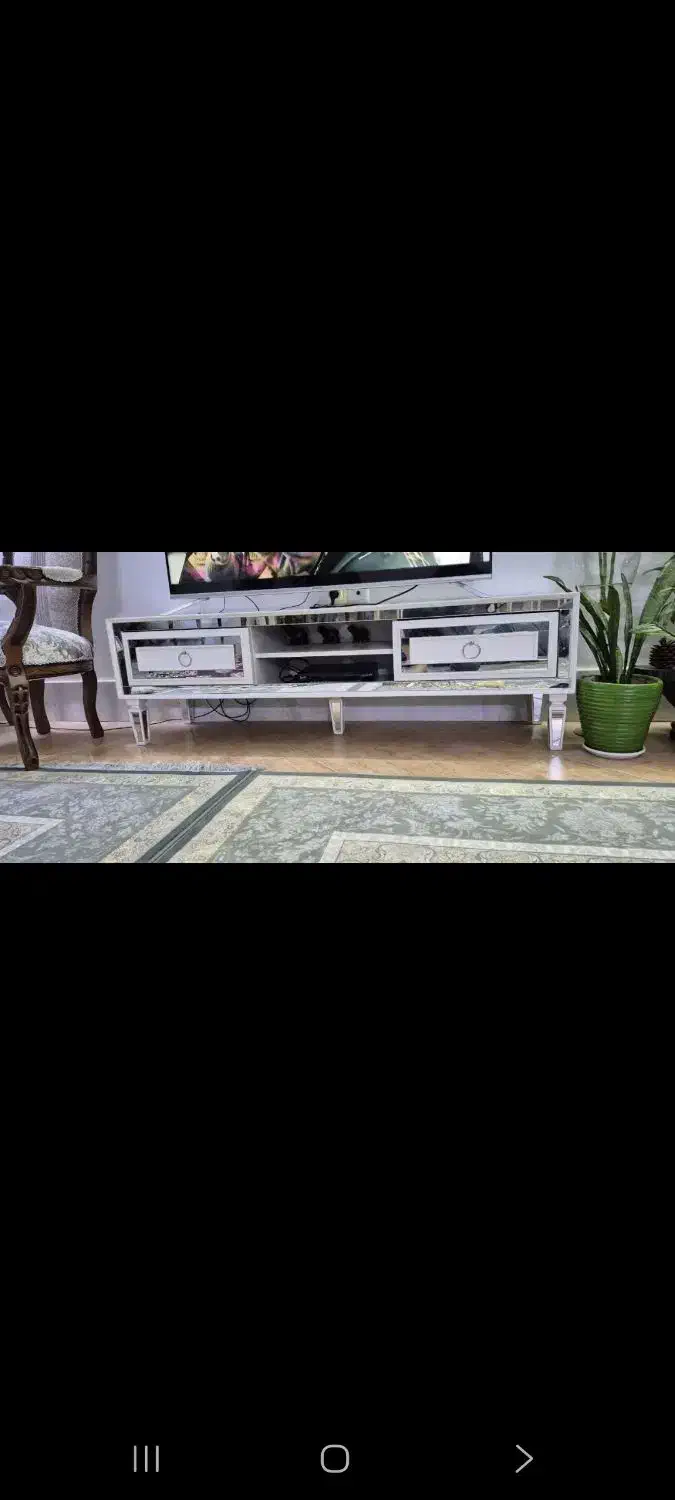 میز و کنسول و آیینه|بوفه، ویترین، کنسول|قم, باغ کرباسی|دیوار