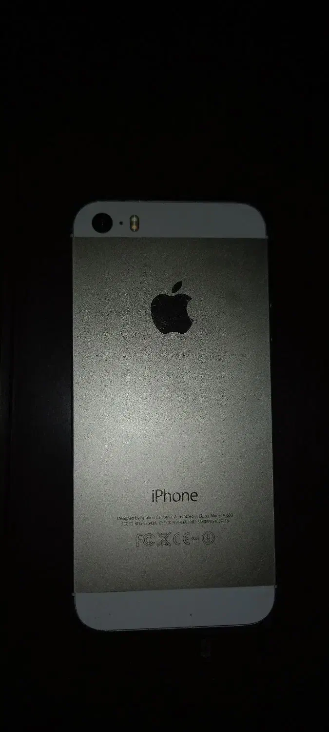 موبایل اپل 5s خاموش|موبایل|تهران, استخر|دیوار