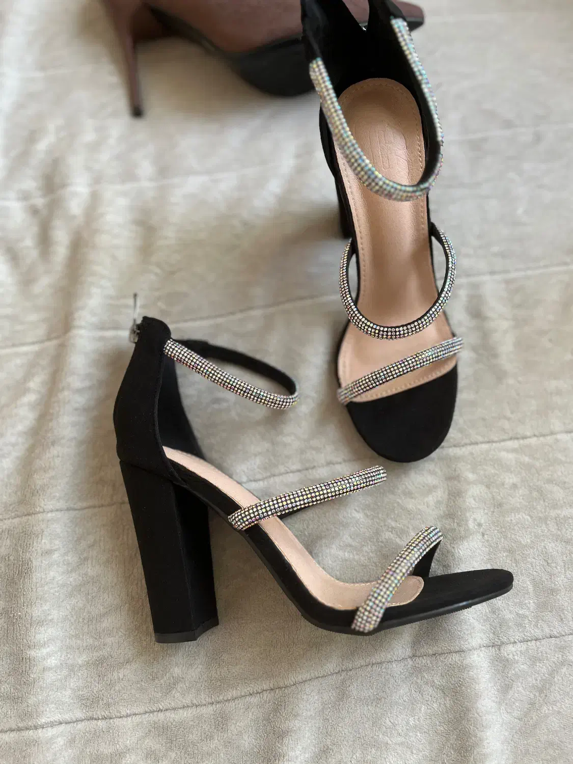 کفش زنانه نایلکس دار برند قیمت از ۳۵۰ تا ۹۵۰|کیف، کفش، کمربند|تبریز, |دیوار