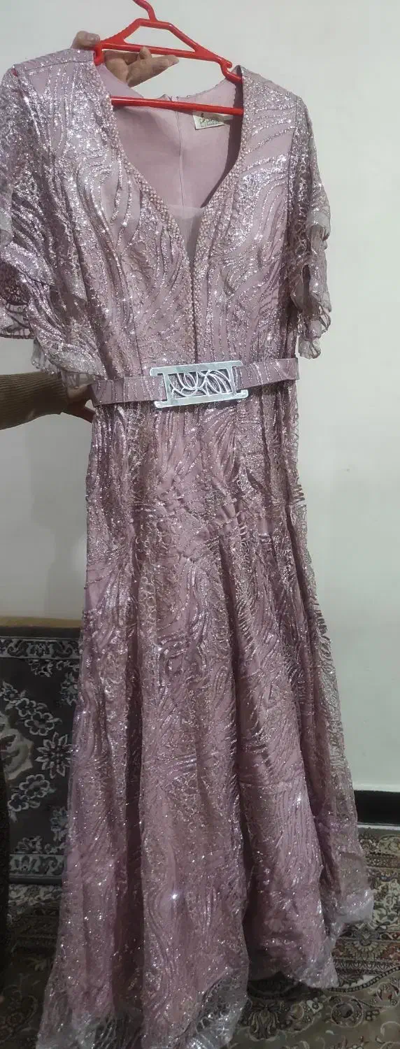 لباس مجلسی|لباس|اسلام‌شهر, شهرک قائمیه|دیوار