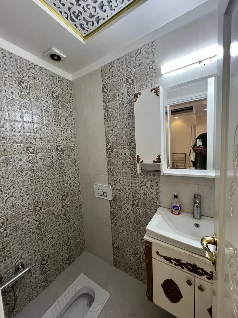 آپارتمان ۱۰۰ متر۲خواب گیشا( فرعی دنج-اقامت چندساله