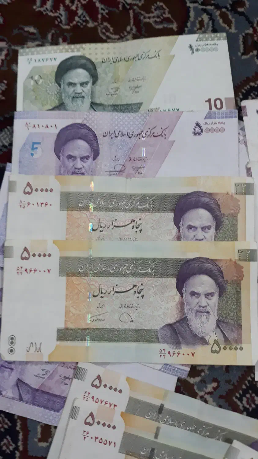 انواع اسکناس کلکسیونی و نو برای تزئین ویا جشن|کلکسیون سکه، تمبر، اسکناس|ملایر, |دیوار