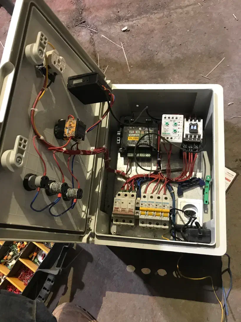 برق،تاسیسات،تعمیرلوازم برقی وخدمات فلزکاری جوشکاری|خدمات پیشه و مهارت|کرمان, |دیوار