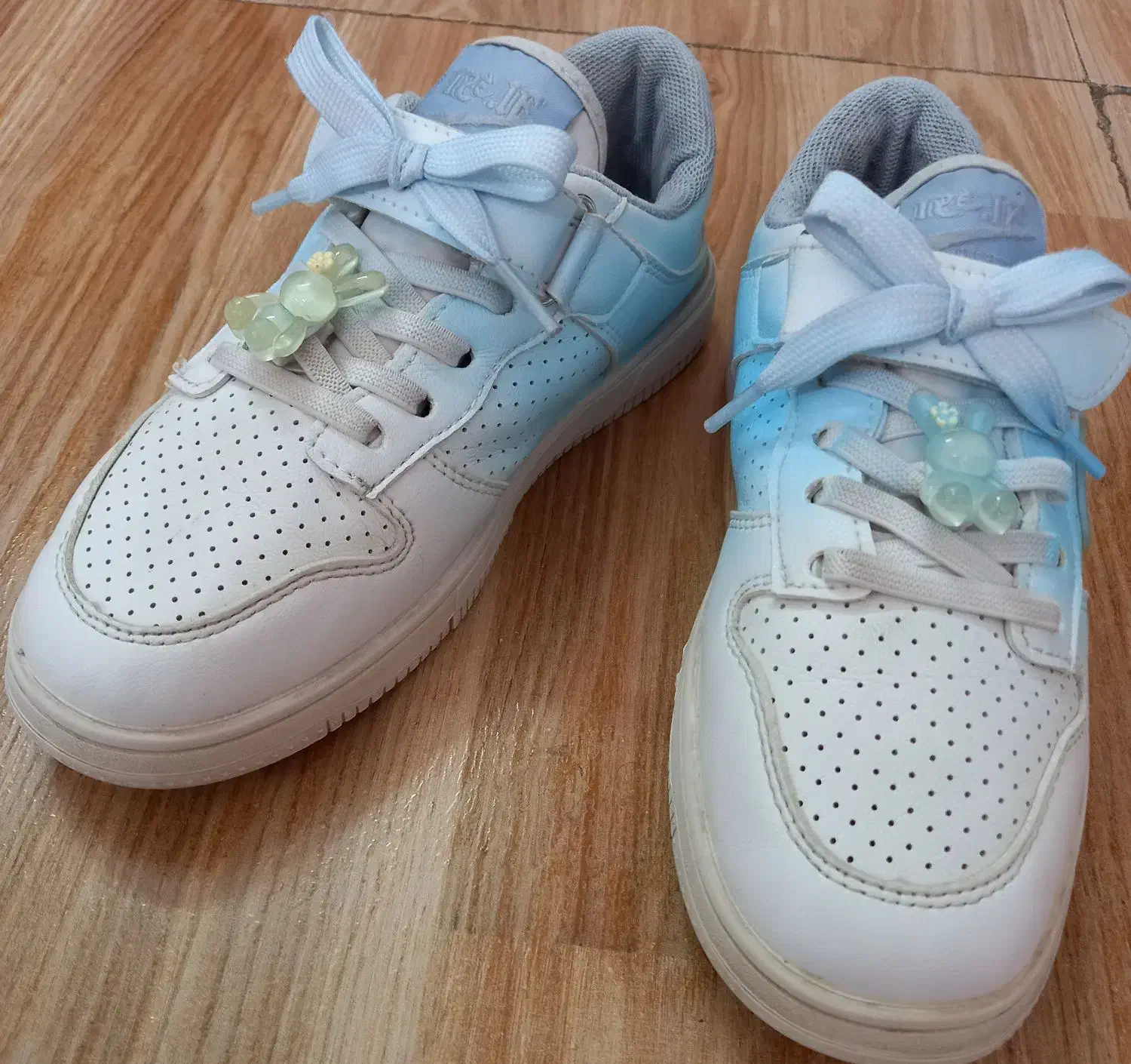 کتونی دخترانه|کفش و لباس بچه|قم, پردیسان|دیوار