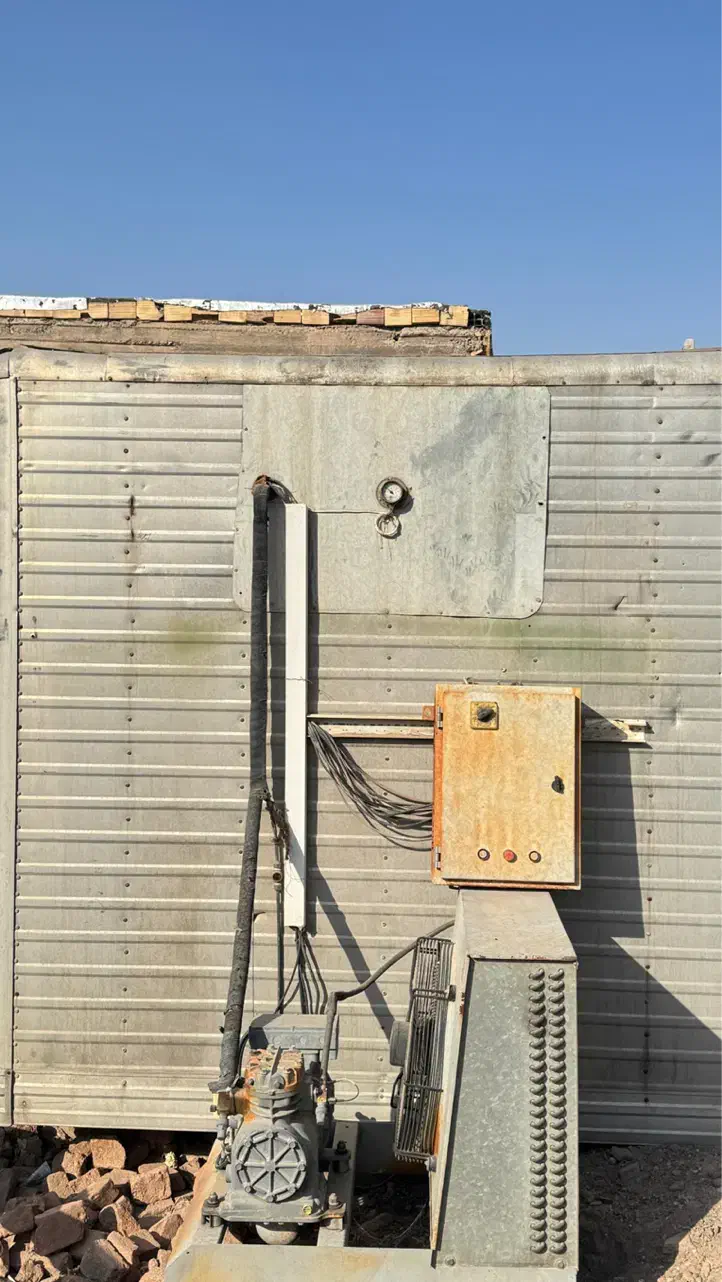 سردخانه زیر صفر|ماشین‌آلات صنعتی|بم, |دیوار