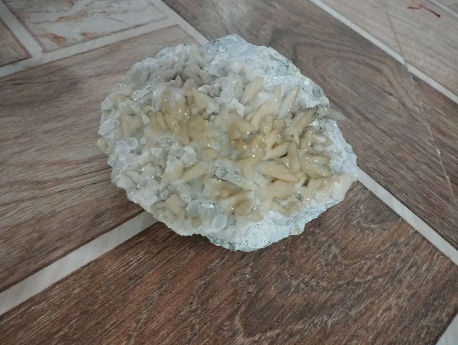 سنگ تزیینی|صنایع دستی و سایر لوازم تزئینی|تربتحیدریه, کلاته توکلی|دیوار