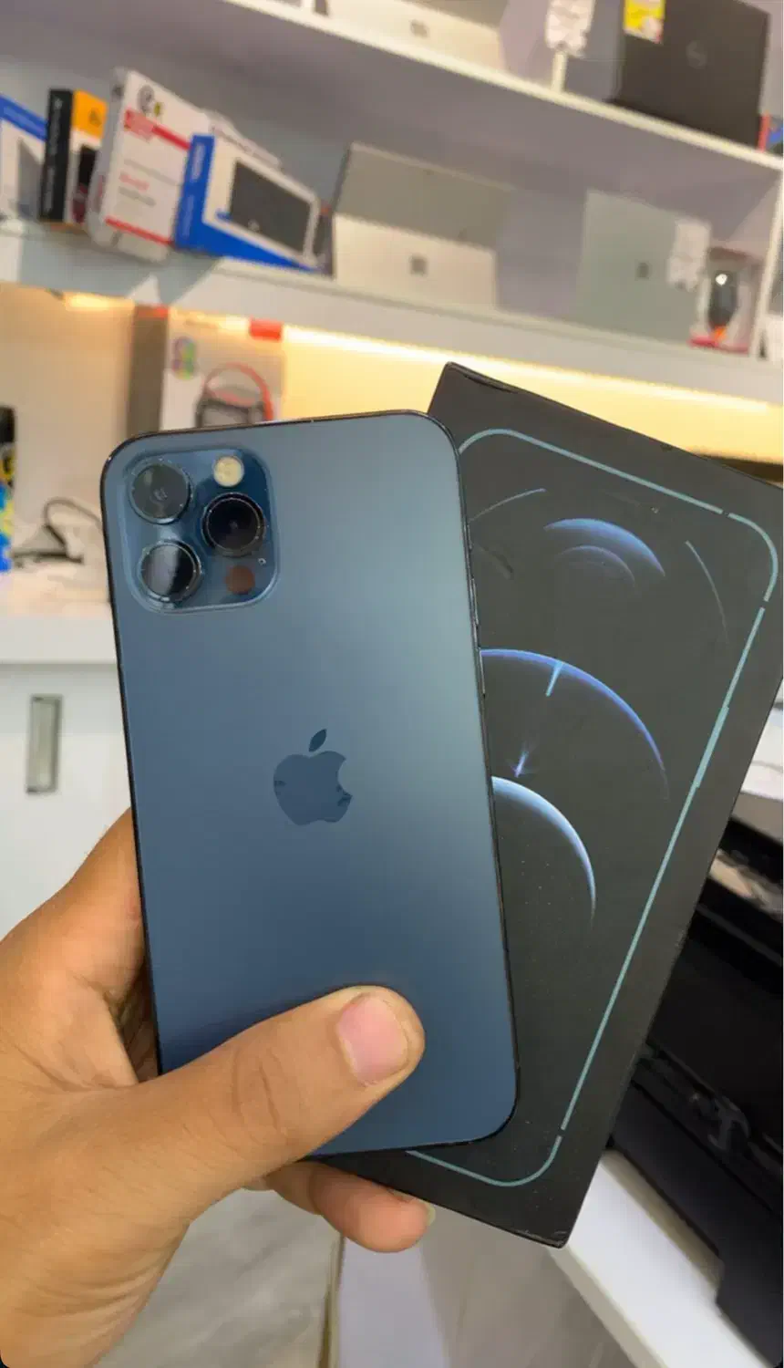 iphone 12 pro|موبایل|رشت, منظریه|دیوار