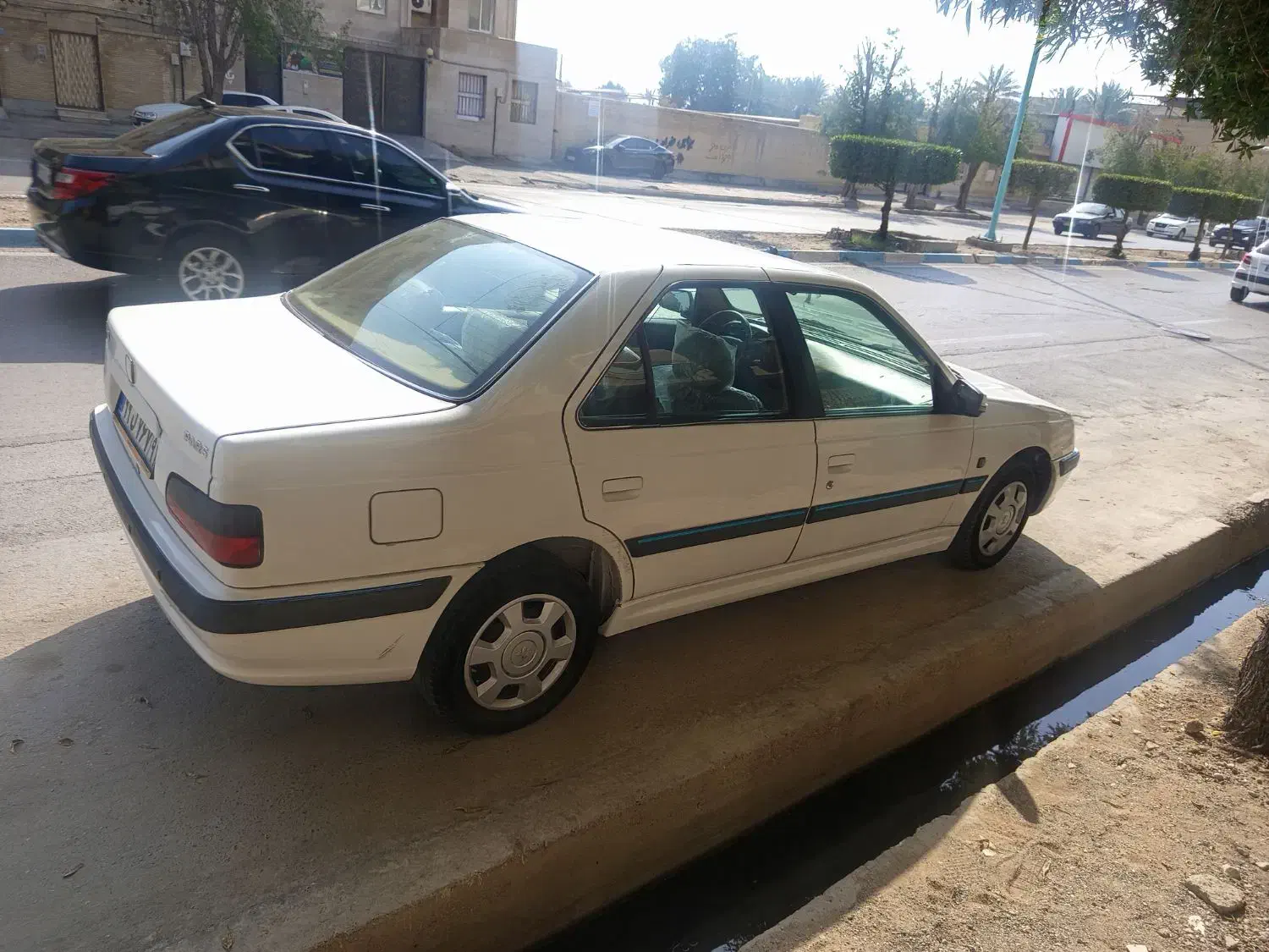 پژو پارس|خودرو سواری و وانت|بندرعباس, |دیوار