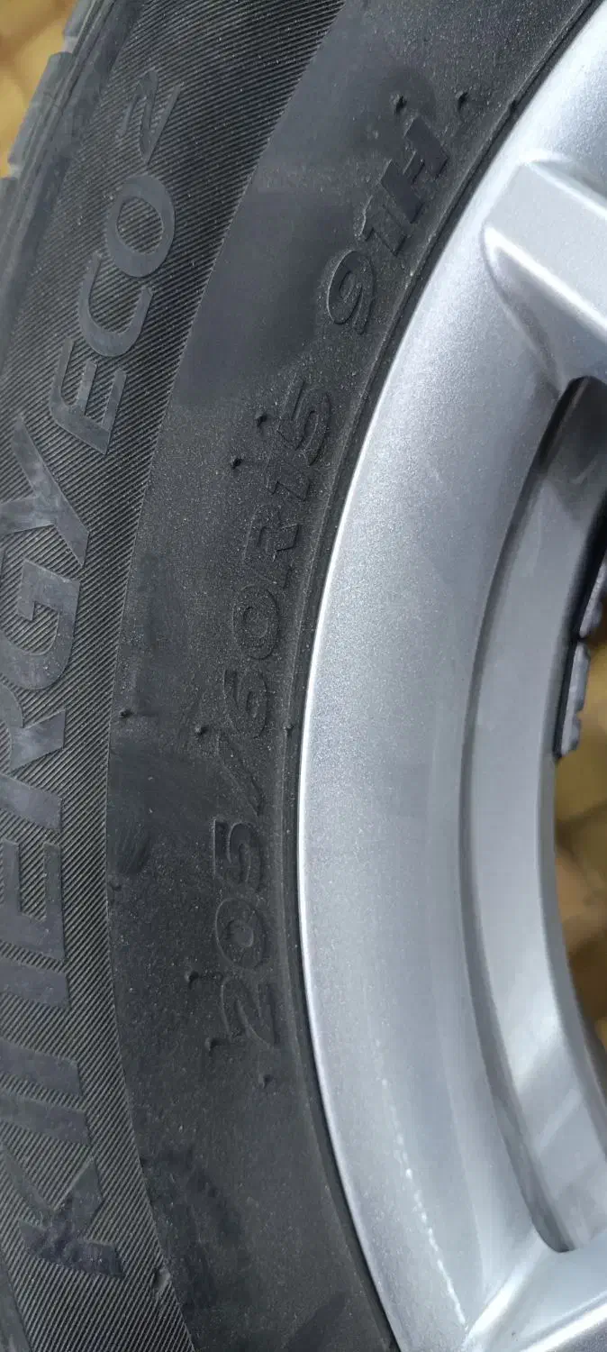 رینگ و لاستیک صد در صد ۱۵ اینچ ۲۰۵ پهنا|قطعات یدکی و لوازم جانبی|فسا, |دیوار