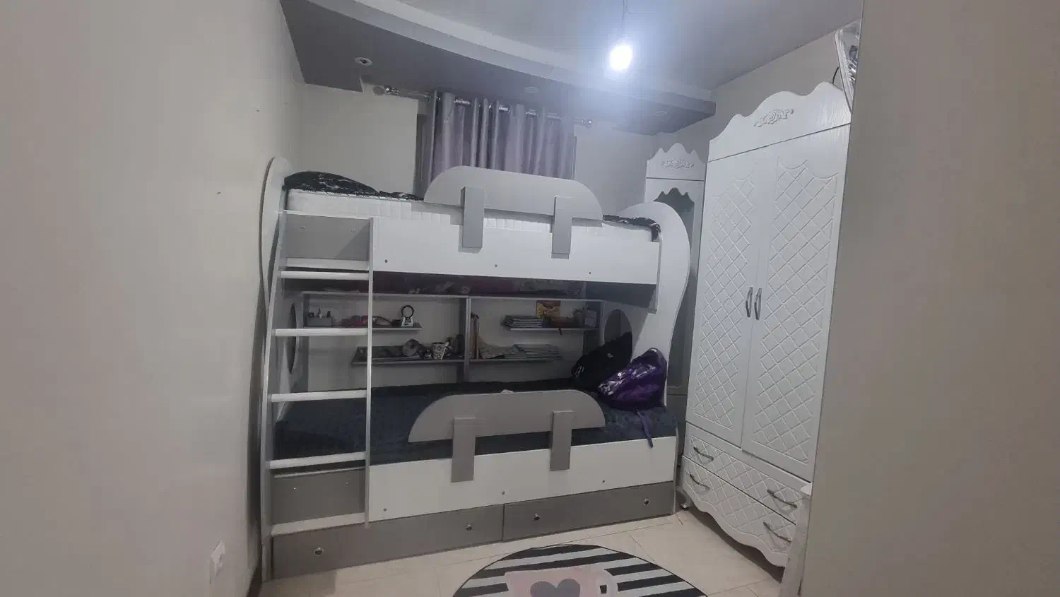 تخت دوطبقه شرکتی درحد|تخت و سرویس خواب|تهران, هاشم‌آباد|دیوار