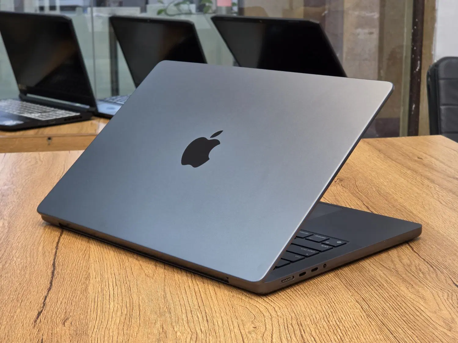 اپل مکبوک پرو Apple Macbook Pro 2023 چیپست M3 Pro|رایانه همراه|مشهد, ارشاد|دیوار