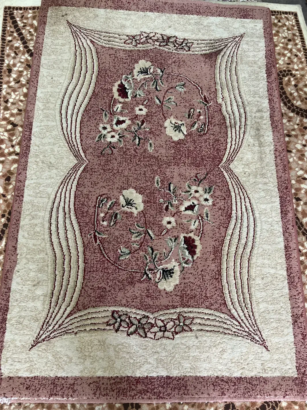 فرش ماشینی سالم|فرش|آستانه اشرفیه, |دیوار