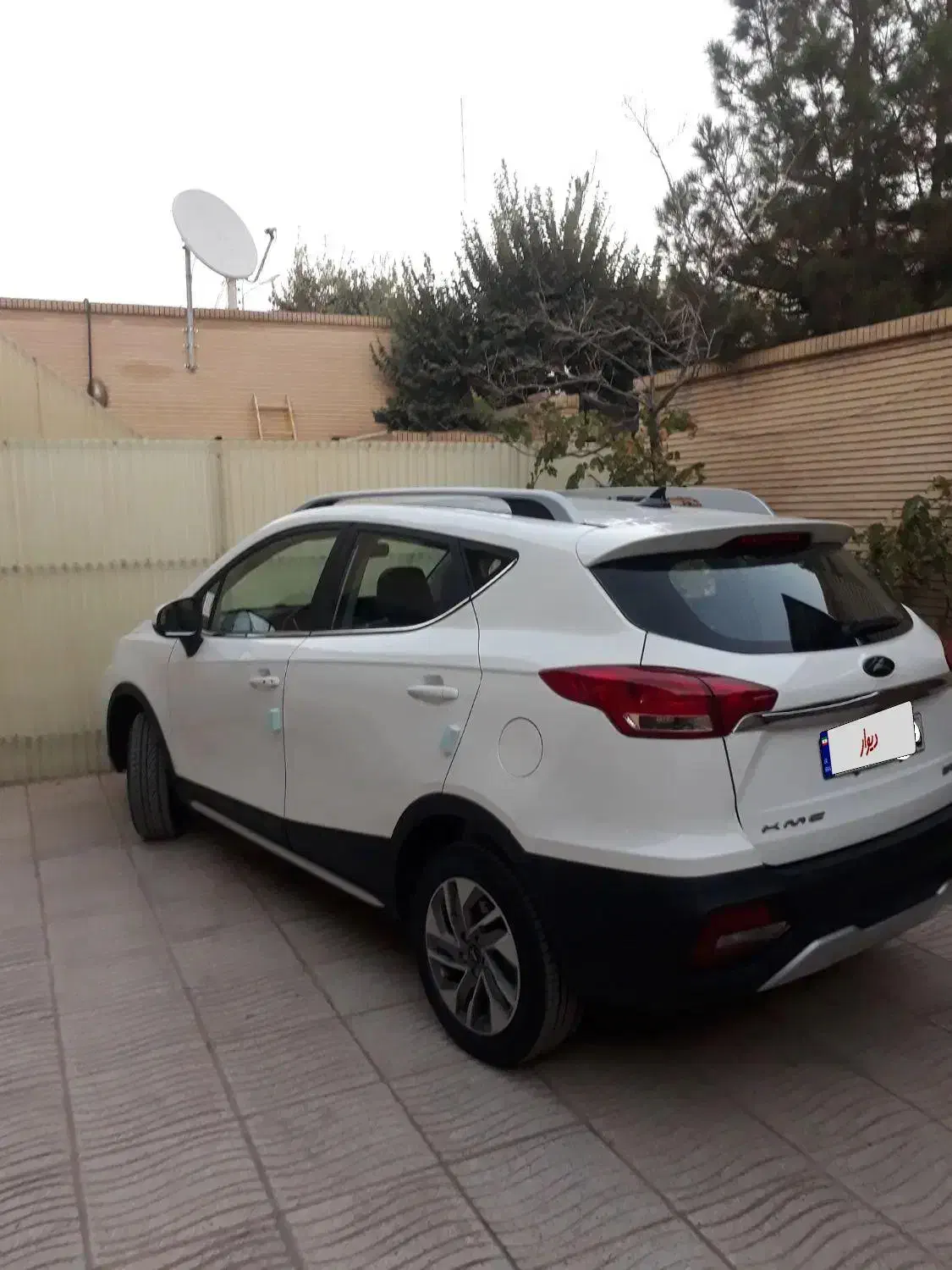 kmc Jac SR3|خودرو سواری و وانت|کرمان, |دیوار