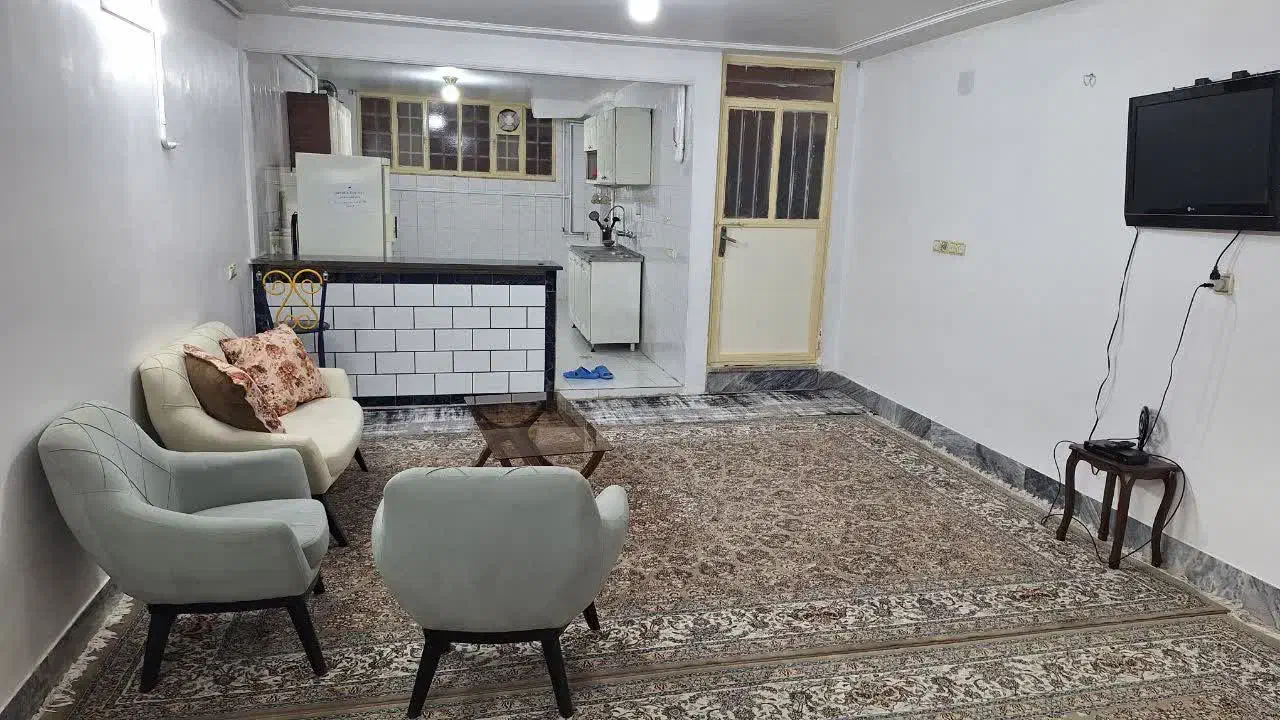 سوییت|اجارهٔ کوتاهمدت ویلا و باغ|خرمآباد, |دیوار