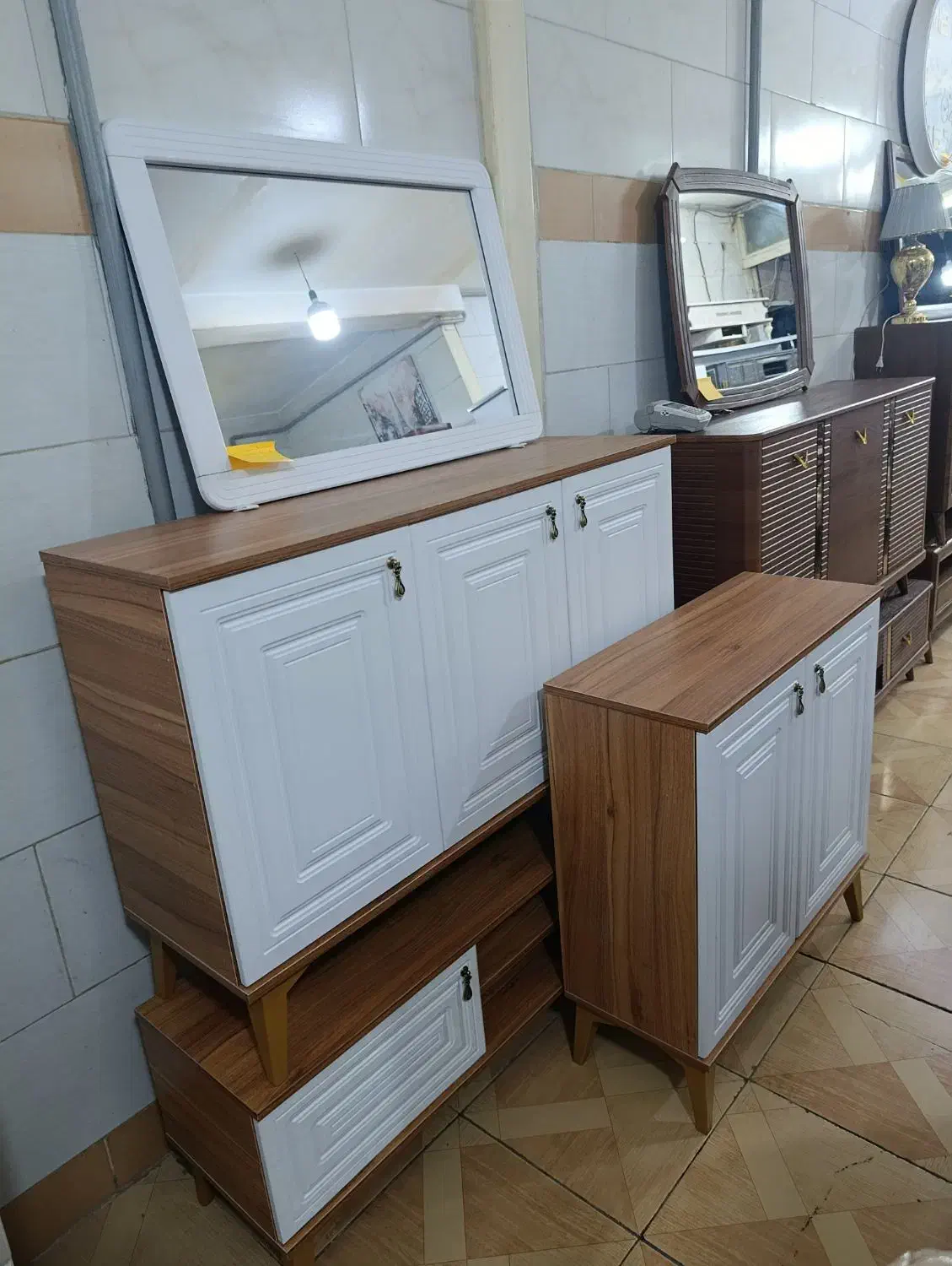 میز تلویزیون آینه کنسول جاکفشی|میز تلویزیون|قدس, شهر‌قدس|دیوار