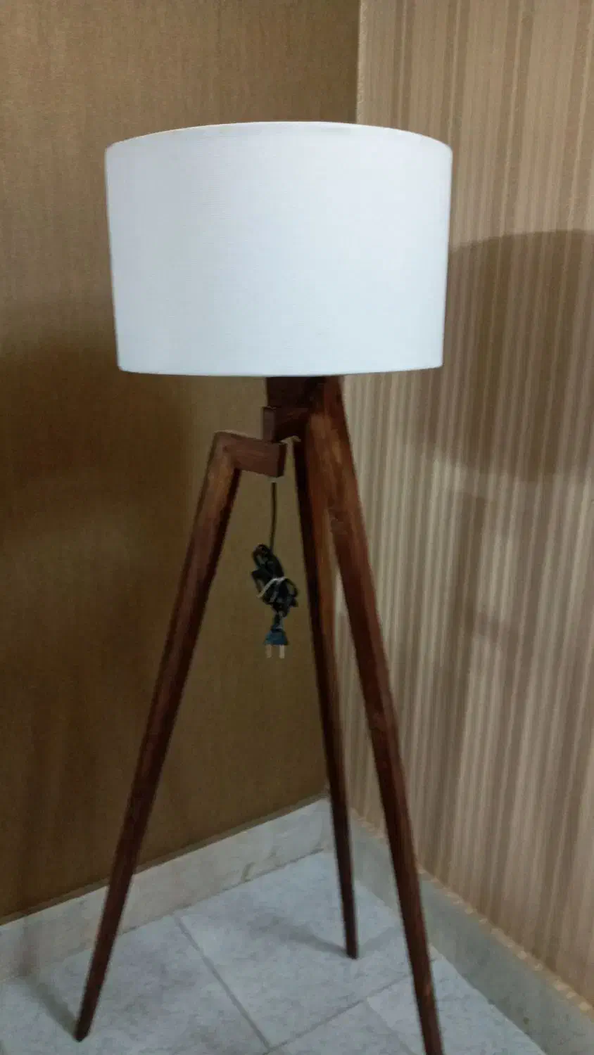 اباژور زیبا و نو|چراغ خواب و آباژور|شاهرود, |دیوار