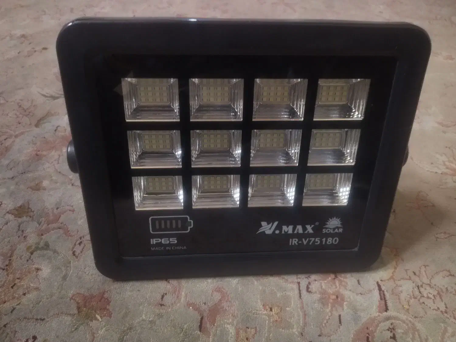 پرژکتور خورشیدی v. max|لامپ و چراغ|اسلامشهر, شهرک واوان|دیوار