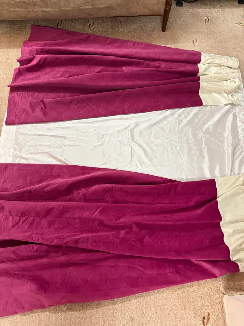 پرده مخمل جنس خارجی کیفیت عالی|پرده، رانر، رومیزی|مشهد, حسین‌آباد|دیوار