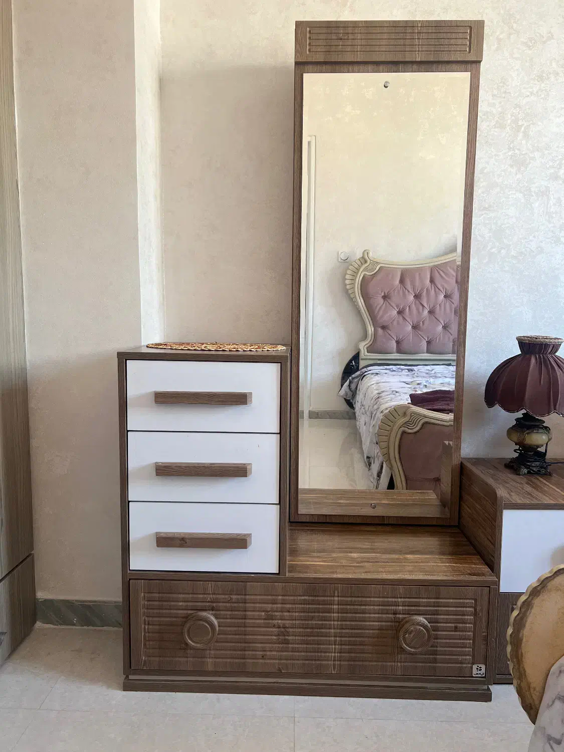 آینه کنسول|مبلمان خانگی و میز عسلی|رشت, منظریه|دیوار