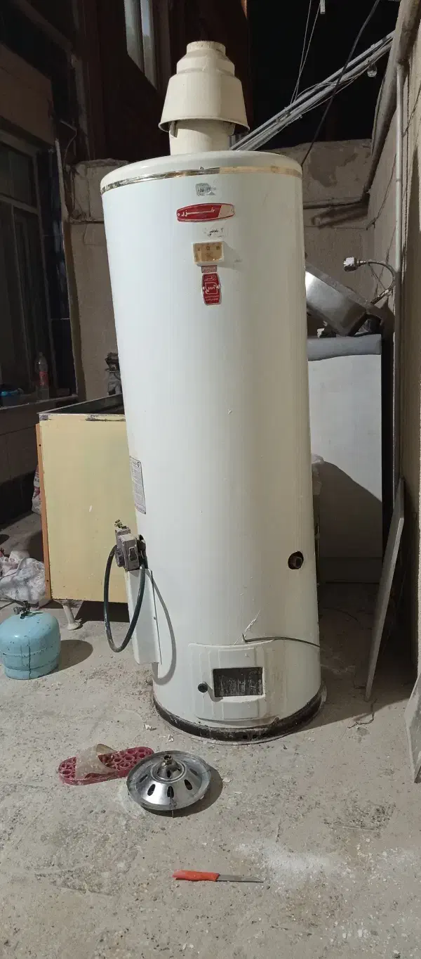 آبگرمکن ایستاده|آبگرمکن، پکیج، شوفاژ|قروه, |دیوار