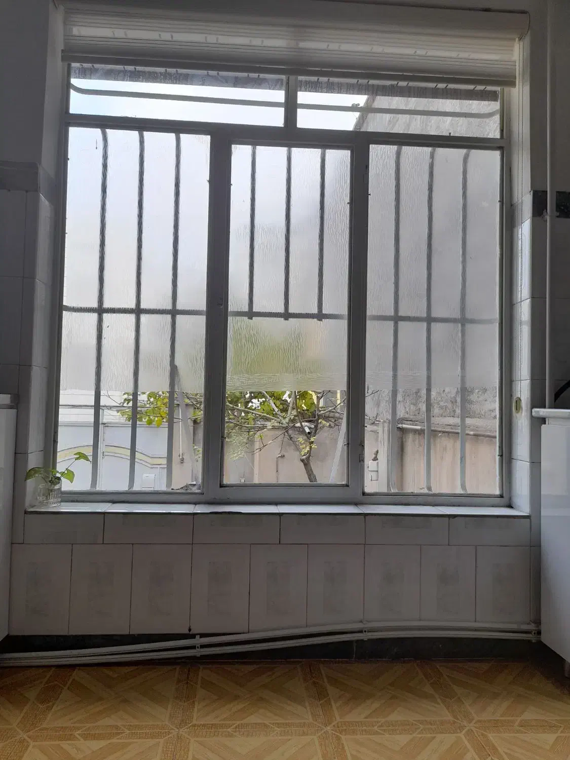 فروش درب و پنجره ی اهن|مصالح و تجهیزات ساختمان|سقز, |دیوار