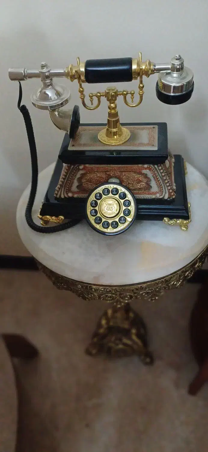 تلفن|کلکسیون اشیاء عتیقه|تهران, هروی|دیوار