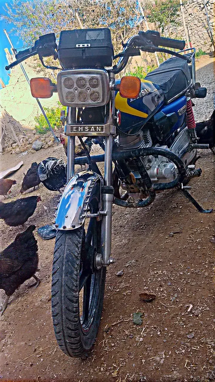 موتور ۲۰۰ کاربرات مدل ۹۲ مدارک تکمیل|موتورسیکلت|گل تپه, |دیوار