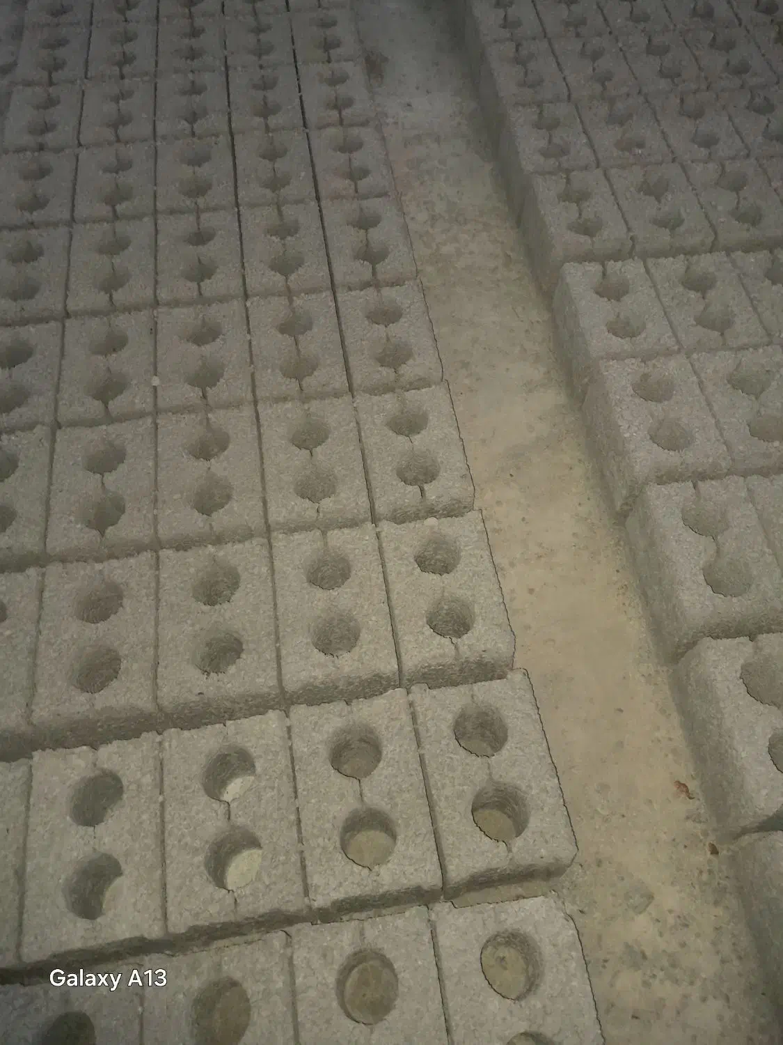 بلوک توپر۲۰|مصالح و تجهیزات ساختمان|نجف‌آباد, ویلاشهر|دیوار