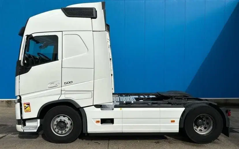 ولوو اف اچ ۵۰۰ ( Volvo FH500 )|خودرو سنگین|مشهد, کوثر|دیوار