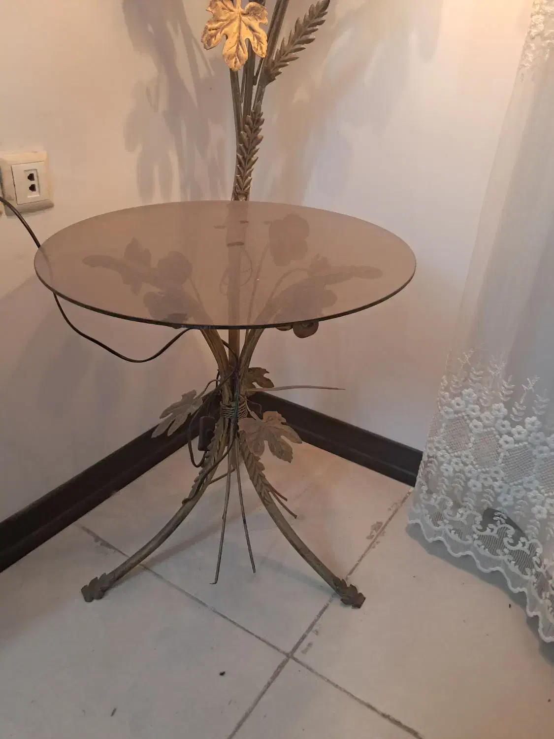 آباژور برنزی|چراغ خواب و آباژور|شیراز, نصر|دیوار