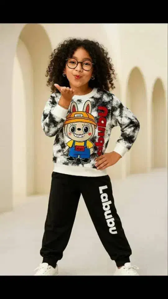 بچه گانه|کفش و لباس بچه|دهدشت, |دیوار