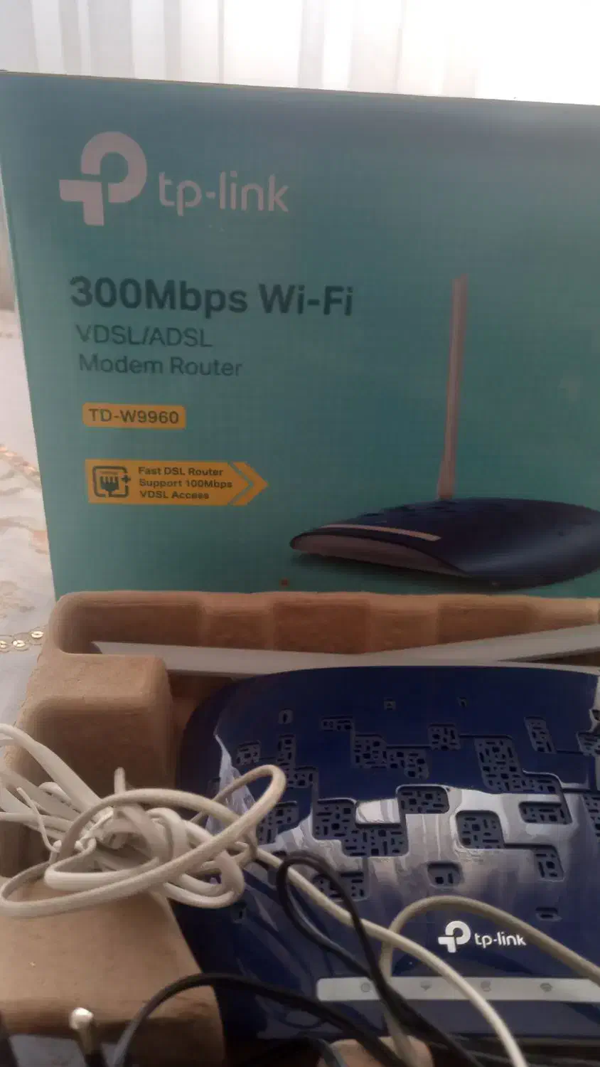 مودم وای فای در حد نو|مودم و تجهیزات شبکه|شیراز, شهرک مخابرات|دیوار