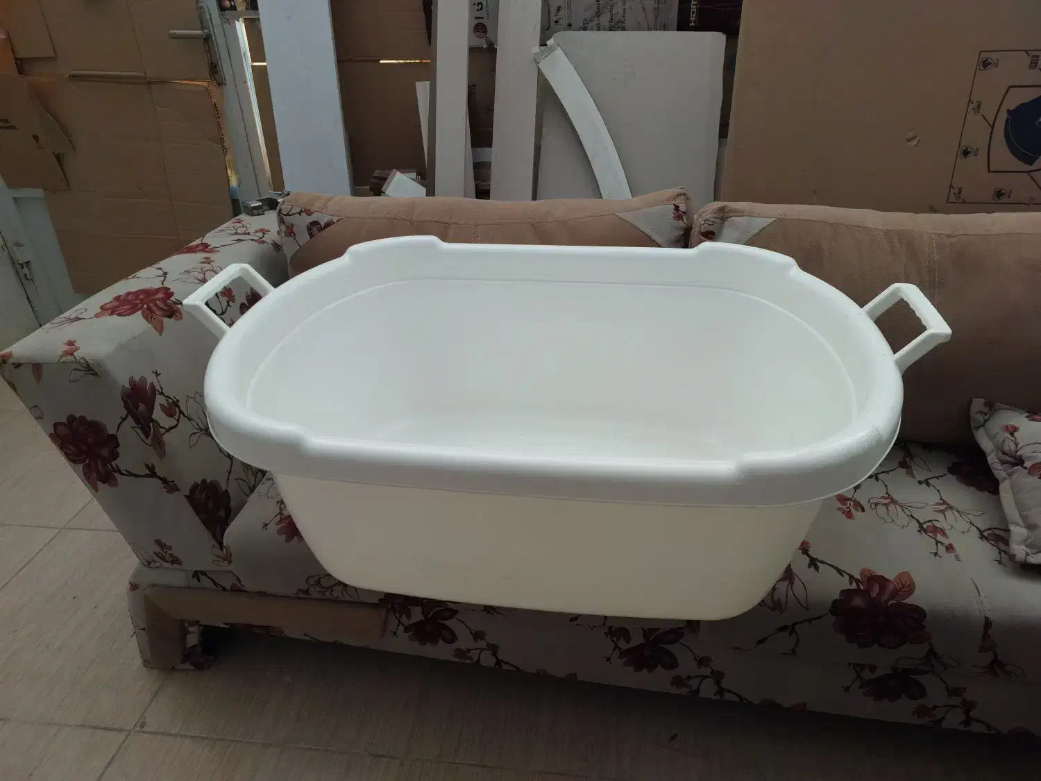 تشت|لوازم حمام|نیشابور, شریعتی|دیوار