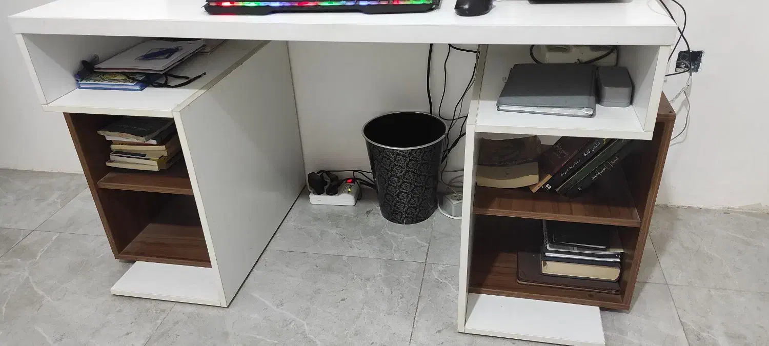 صندلی و میز کامپیوتر|میز تحریر و کامپیوتر|محمدیه-قزوین, |دیوار