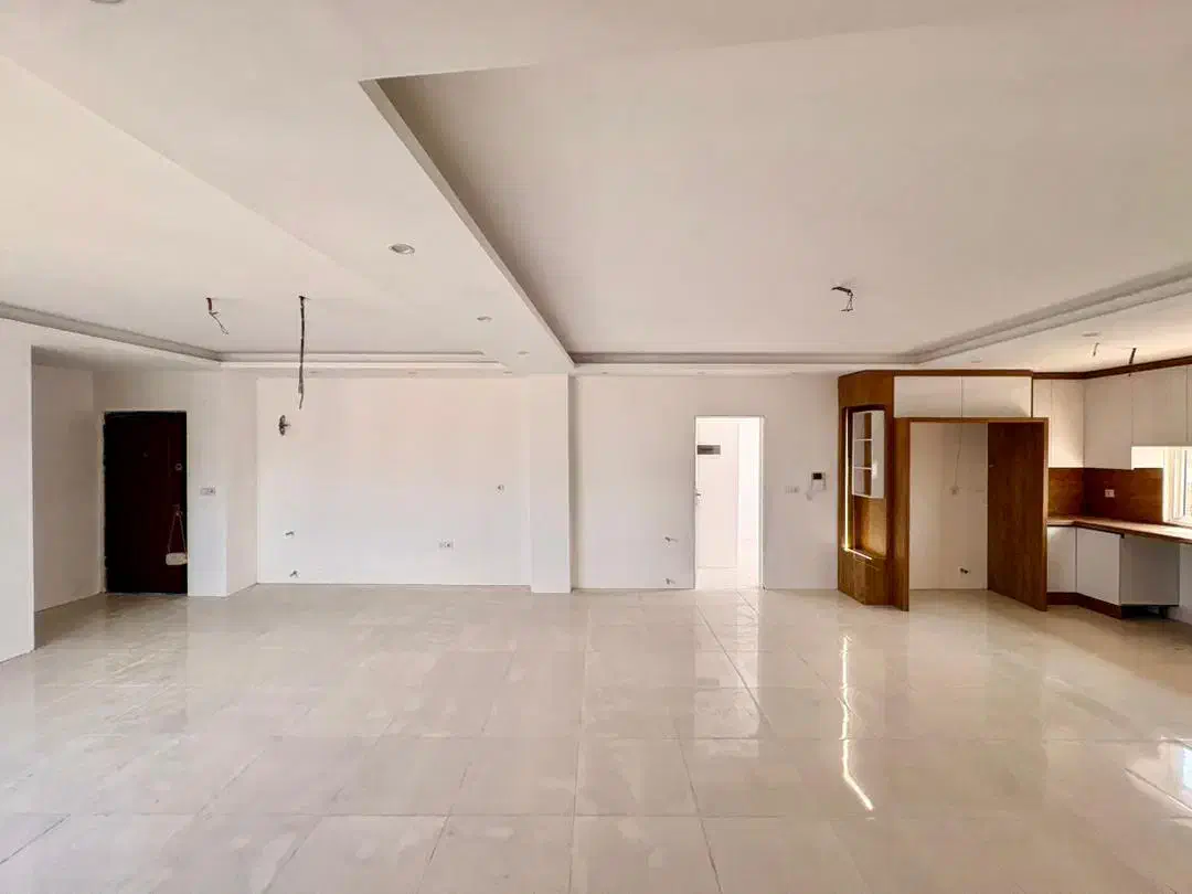 فروش آپارتمان۱۰۵مترطالقانی نزدیک به قایم|فروش آپارتمان|آمل, |دیوار