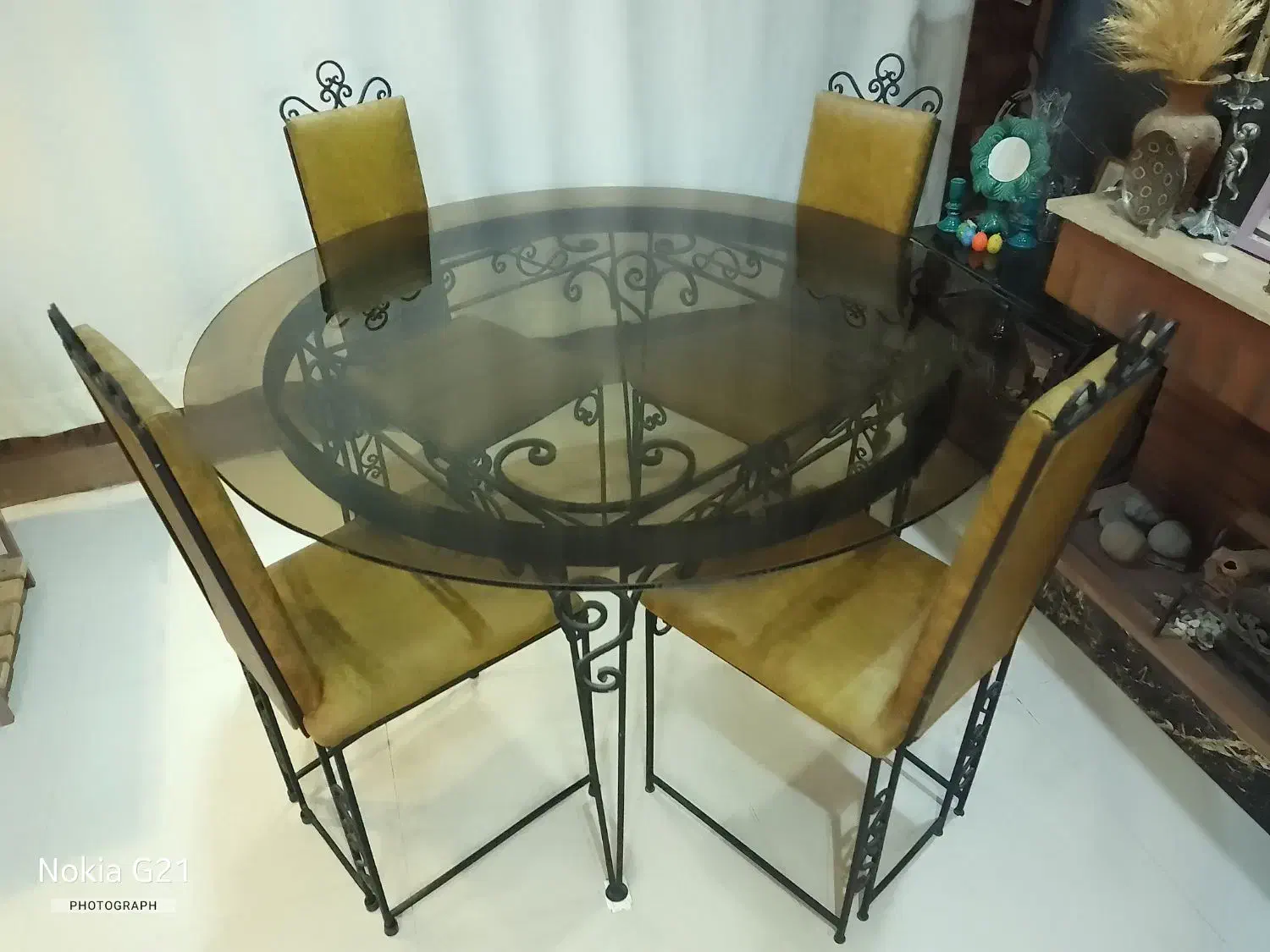 میز غذا خوری فر فورژه|میز و صندلی غذاخوری|آمل, |دیوار