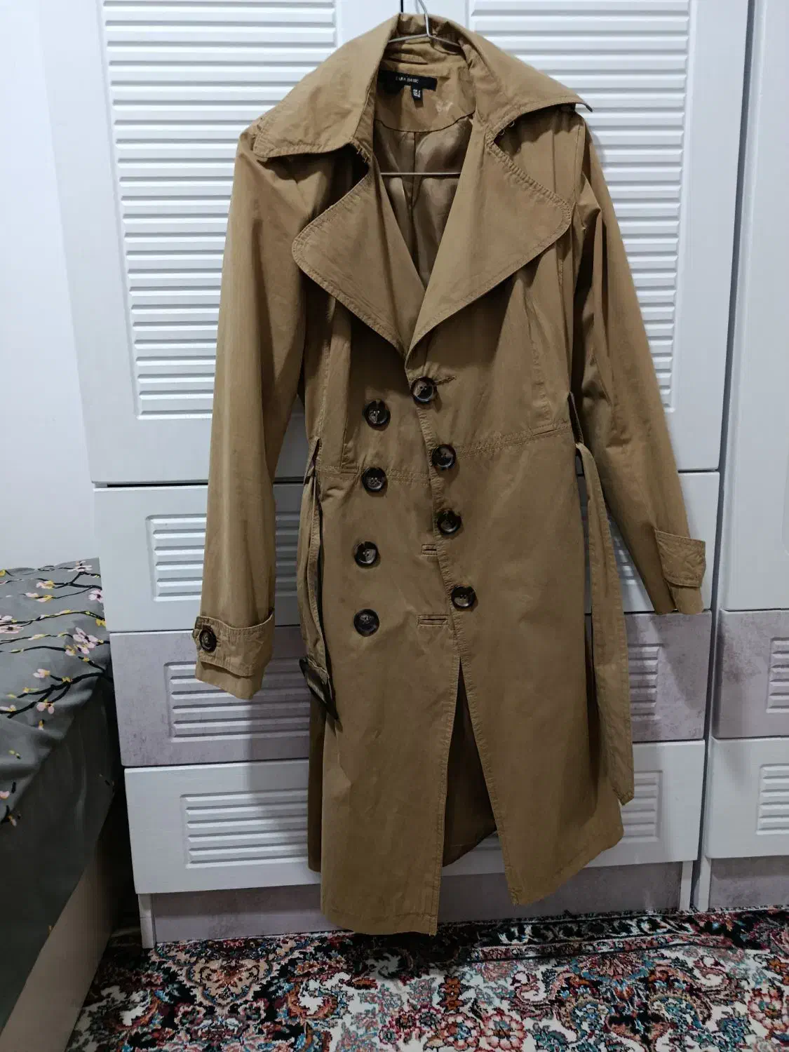 بارونی|لباس|سبزوار, همت|دیوار