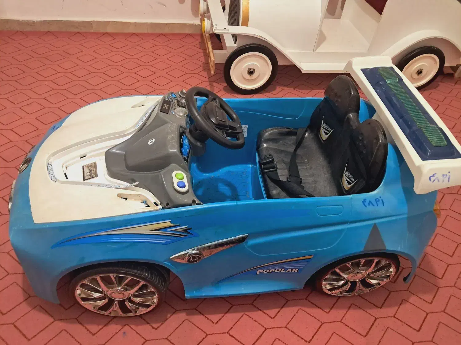 ماشین شارژی سالم|اسباببازی بچه|پرند, فاز ۶|دیوار