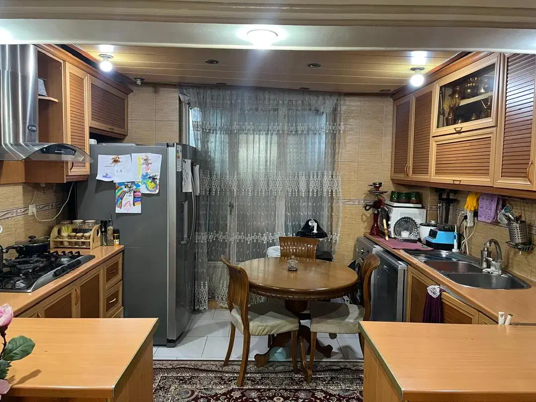 آپارتمان خوش نقشه با پارکینگ و انباری بازسازی شده|اجارهٔ آپارتمان|تهران, مشیریه|دیوار